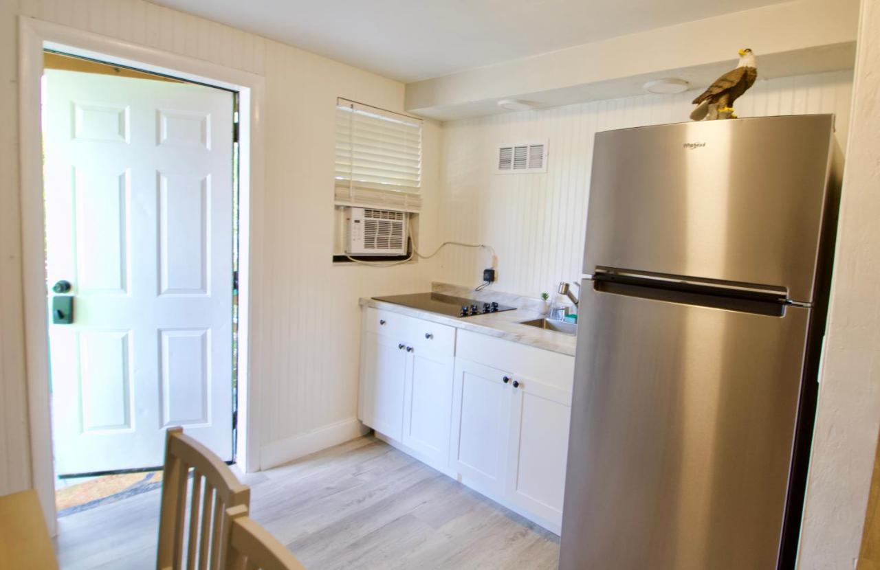 Sun Deck Inn & Suites Fort Myers Beach Zewnętrze zdjęcie
