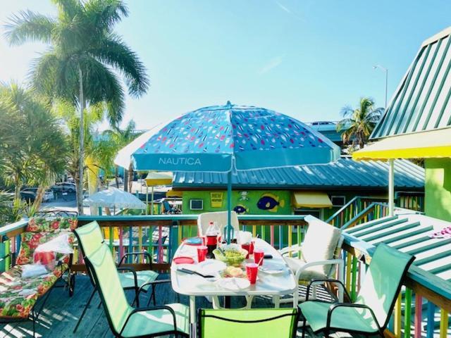 Sun Deck Inn & Suites Fort Myers Beach Zewnętrze zdjęcie