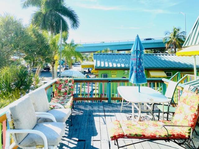 Sun Deck Inn & Suites Fort Myers Beach Zewnętrze zdjęcie
