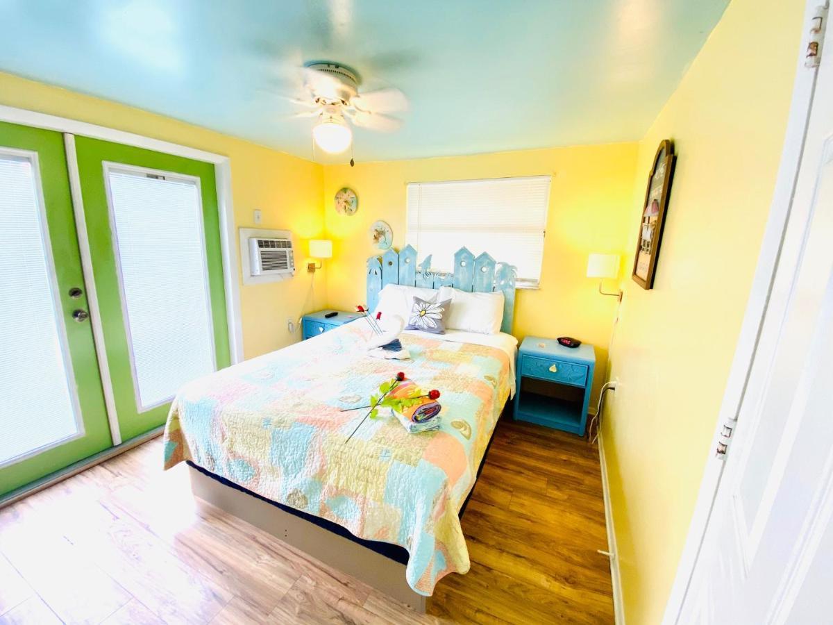 Sun Deck Inn & Suites Fort Myers Beach Zewnętrze zdjęcie